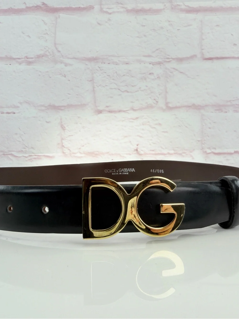 Dolce & Gabbana Black Leather Belt with Gold DG Logo Buckle Small